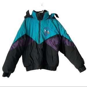 Vintage Pro Player Charlotte Hornets Hooded Jacket